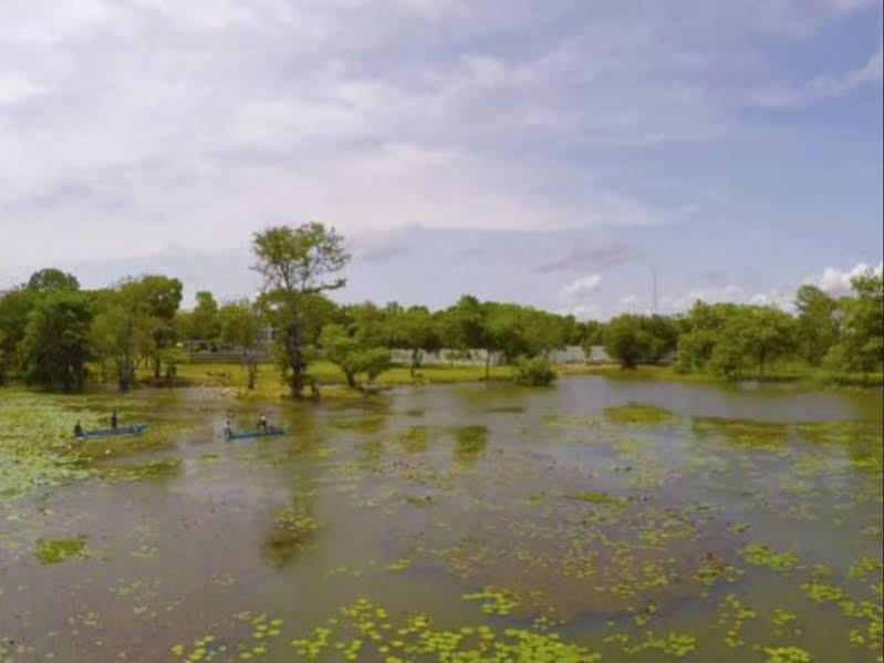Grand Tamarind Lake Kataragama Esterno foto